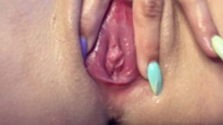 Selti - Spit Roast 🍾 & Double Pussy Penetration 🫢