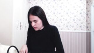 Okay_google sexy body tits show 26_11_2019