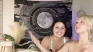 Prettypoliteladies - promiscuous in doggy