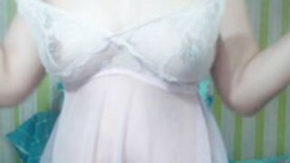 Jane Pagayanan red shoes