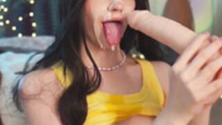 Juna_J Aka Naughty_Tweety Facial