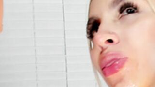 cuteanddesesperate 07.07.2023 3 girls lesbian squirting
