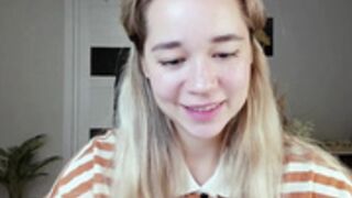 Kristyspiritedawa  boobs ?  female_chaturbate