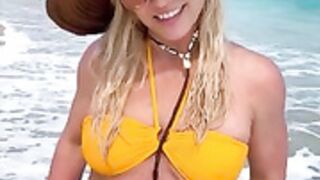 britney spears on beach
