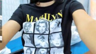 TIFFANYRUSSO play with pussy