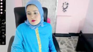 FatimaAnich_BongaCams_2023-08-07_22-11-50 - 1of2