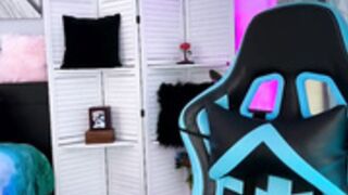 Bailey Knox - July 2023 Cam Show