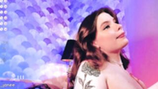 hottie_jane Young cutie with a Hell of Brozilla Ass