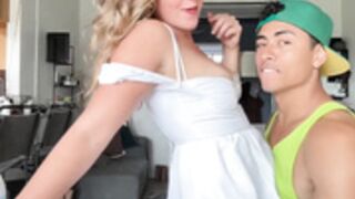 Quericodarte - 230804 - Bloom & new boyfriend