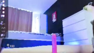 dinky_emily   fucks the floor