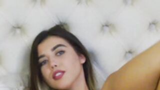 ClaireJenner_MyFreeCams_2023-08-12_16-26-03