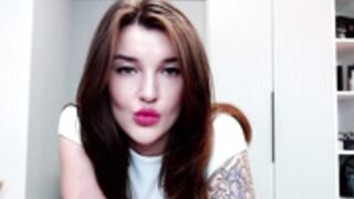 Marti_lovely show naked 26
