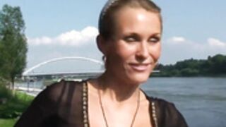 Laura nude in public
