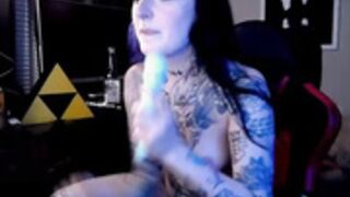 Toozelda alt girl cums