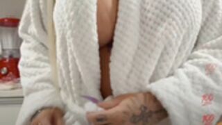 Juju ferrari ig live nipslip