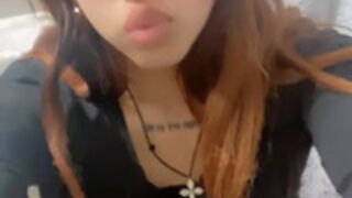 Twitter seller @noremedylz pooping video