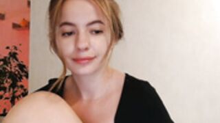 Roshen XCams (Teaser) Masturbating Pussy