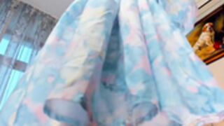 Happiness_Call upskirt