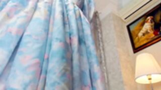 Happiness_Call upskirt