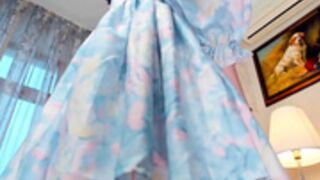 Happiness_Call upskirt