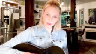 Kaileeshy covers Bright Eyes