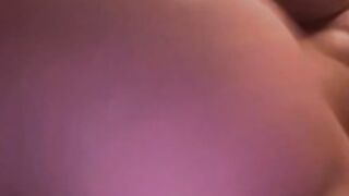 close up twerk and spread