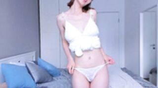 christine_bae 2023-07-19 oops clear nipple