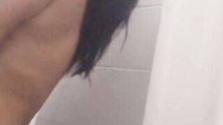 yessica naked shower