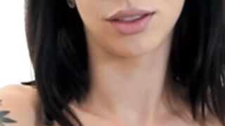 Hotfallingdevil topless close-up