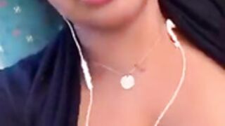 Sheila ortega in train