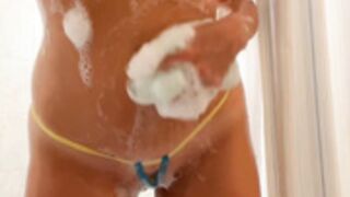 Brooke-Marks    OnlyFans   Tiny-Bikini  Shower  PPV