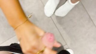 kandjbaby havoing sex at the airport