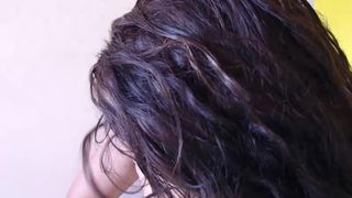 Nice latina girl using a ohmibod! (2)