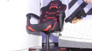 RuthLee squirting with vibrator