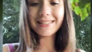 Petiteabbyx squirt outdoors