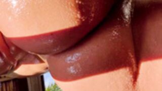 Paige Vanzant nude bath (pussy visible