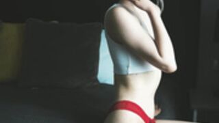 Anna Vlasova Little Wonder