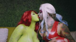 Harley Quinn & Poison Ivy