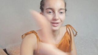 elizabeth_sweet69 slip pussy 2