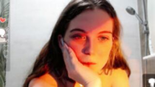 Small_blondee shower show 3