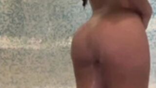 Pandora Kaaki Bathday