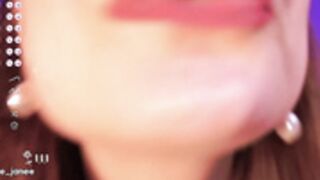 hottie_jane the term 'cute' does her no justice