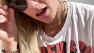 Dani Fae just talking