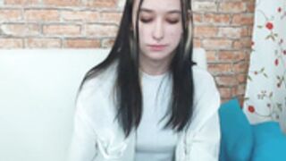 Monica_diamond flashing ass