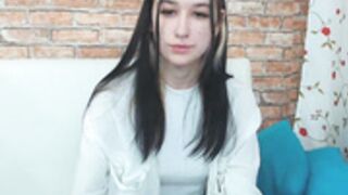 Monica_diamond flashing ass