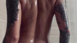 Kris Karson shower