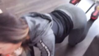 Stepmom in leggings wanted to Suck my dick