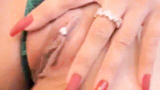 bae_suz Stripchat 2021-12-17_13-49-07