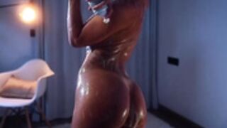 TheCherie - Icecream Show 2/3