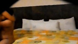 Mi tetona vecina me folla